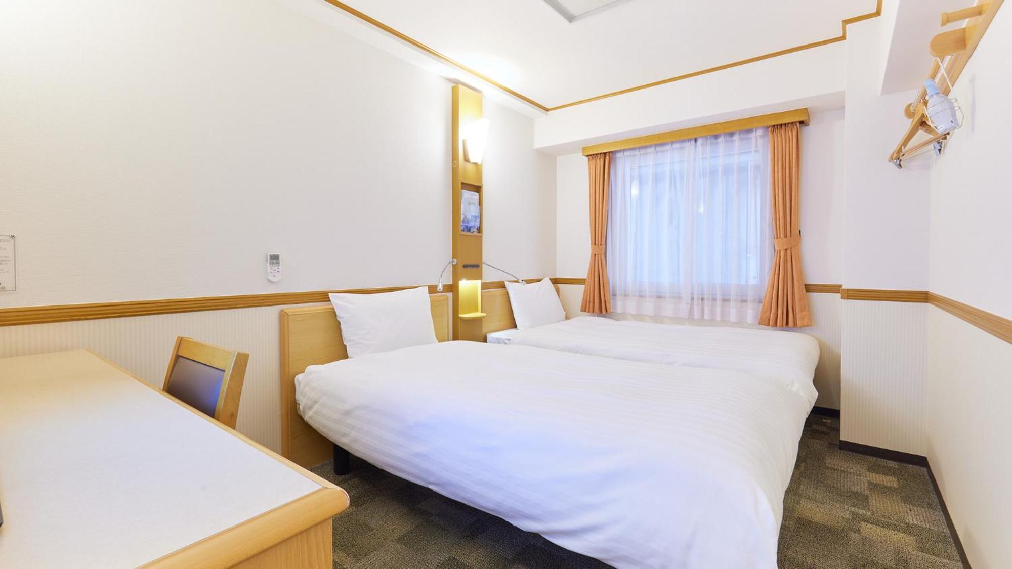 Toyoko Inn Saitama Toda Koen Eki Nishi Guchi Exterior foto